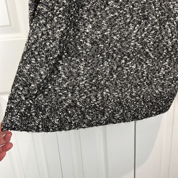 Gap Black/White Round Neck Hi Low Sweater Size M - Picture 7 of 9